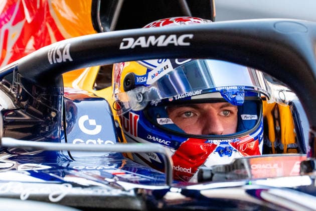 ESP, MSC Cruises Grand Prix von Barcelona-Katalonien, Freies Training, Formel 1 Weltmeisterschaft Saison 2026 12.06.2026, Circuit de Barcelona Catalunya, Barcelona, ESP, MSC Cruises Grand Prix von Barcelona-Katalonien, Freies Training, Formel 1 Weltmeisterschaft Saison 2026, im Bild Max Verstappen (Oracle Red Bull Racing, Niederlande, 03) im Cockpit in der Boxengasse,