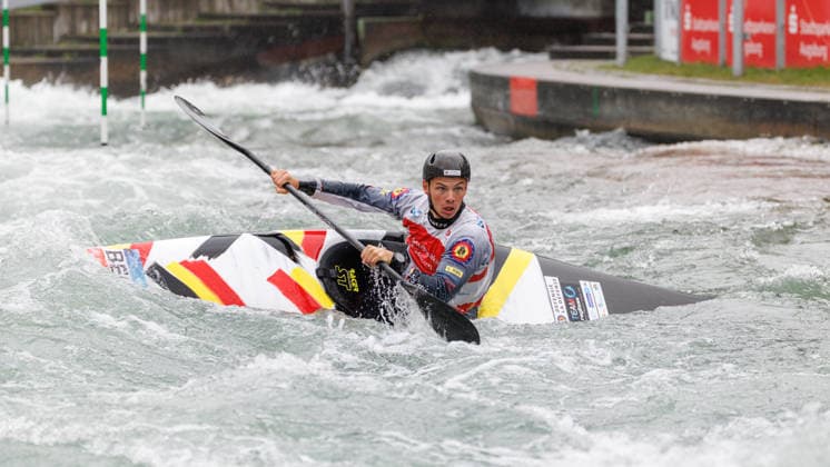 Gabriel De Coster (BEL) bei ICF CANOE SLALOM WORLD CUP, Kanusport, Männer, Kajak, 2026, am 12.06.2026 in Augsburg, Eiskanal. Bayern Deutschland