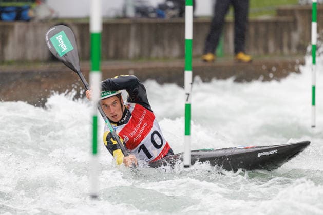 Felix Oschmautz (AUT) bei ICF CANOE SLALOM WORLD CUP, Kanusport, Männer, Kajak, 2026, am 12.06.2026 in Augsburg, Eiskanal. Bayern Deutschland