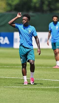 Ahead of Brazil v Morocco - FIFA World Cup, WM, Weltmeisterschaft, Fussball 2026 NEW YORK, UNITED STATES - JUNE 12: Vinicius Junior (L) of Brazil attends a training session ahead of the FIFA World Cup 2026 Group C qualifiers match between Brazil and Morocco at the New York New Jersey Stadium in New York State, United States, on June 12, 2026. Waleed Zein Anadolu New York United States. Editorial use only. Please get in touch for any other usage.  Copyright: x2026xAnadoluxWaleedxZeinx