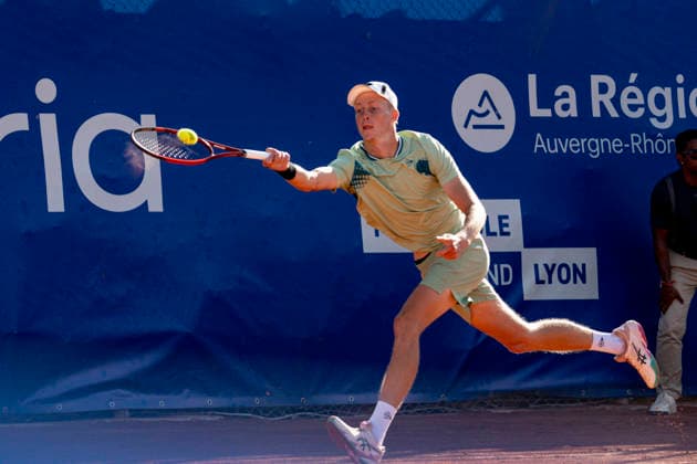 TENNIS : Open Sopra Steria - Lyon Villeurbanne 12 06 2026 FÃ lix Balshaw affronte ClÃ ment Tabur lors du tournoi de tennis ATP, Tennis Herren Challenger Tour, Open Sopra Steria Ã Lyon-Villeurbanne, le 12 06 2026. Photo Sandrine Thesillat PsNewZ  Copyright: xSandrinexTHESILLATx