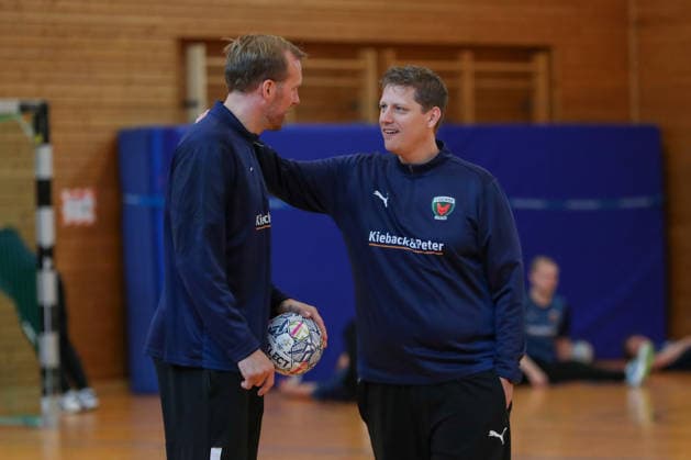12.06.2026, xgox, Handball - EHF Champions League Media Day - und Abschlusstraining emspor, v.l. Max Darj (Berlin, 5) und Nicolej Krickau (Berlin, Trainer) Koeln
