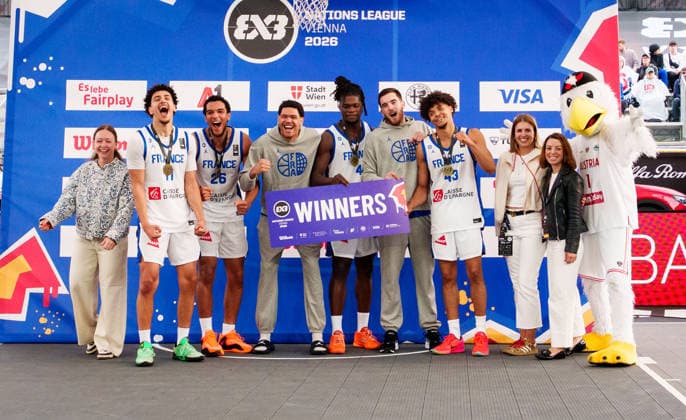 BASKETBALL - FIBA 3x3 World Tour VIENNA,AUSTRIA,12.JUN.26 - BASKETBALL - FIBA 3x3 World Tour. Image shows the team of FRA. Keywords: medal.  GEPAxpictures xEdgarxEisner