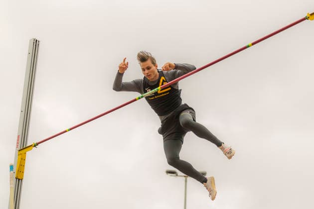 Ingolstadt, Deutschland 12. Juni 2026: Leichtathletik - MTV Meet-IN 2026 Im Bild: Marec Metzger (TSV Gräfelfing) beim Stabhochsprung MTV-Stadion Bayern