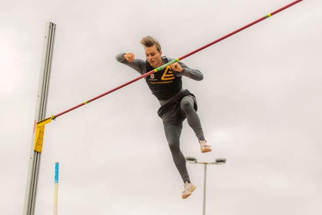 Ingolstadt, Deutschland 12. Juni 2026: Leichtathletik - MTV Meet-IN 2026 Im Bild: Marec Metzger (TSV Gräfelfing) beim Stabhochsprung MTV-Stadion Bayern