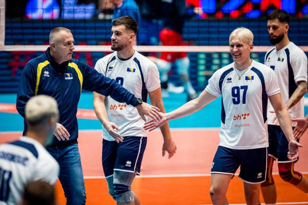 L-R Head coach Dusko Nikolic and Jovo Bijelovic (BIH) during the European Volleyball League match Bosnia and Herzegovina vs. Czech Republic, in Jihlava, June 12, 2026. (CTKxPhoto JaroslavxSvoboda) CTKPhotoP2026061207878  CTKPhotoP2026061207878