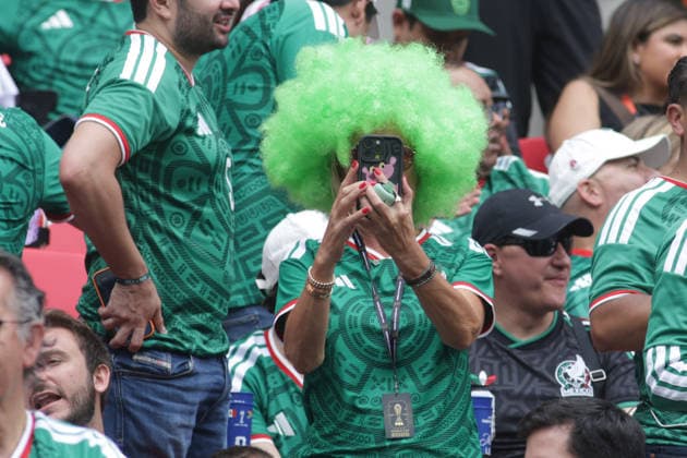 Mexico V South Africa - 2026 FIFA World Cup, WM, Weltmeisterschaft, Fussball 1st Round A Mexican fan support her own team during the Group A first-round match of the 2026 FIFA World Cup between Mexico and South Africa at Estadio Azteca. on June 11, 2026, in Mexico City, Mexico. Mexico City CDMX Mexico Copyright: xIsmaelxRosasx