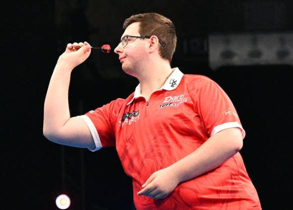12.06.2026, xhbx, Dart World Cup of Darts 2026, v.l. Sebastian Bialecki (Polen) (DFL DFB REGULATIONS PROHIBIT ANY USE OF PHOTOGRAPHS as IMAGE SEQUENCES and or QUASI-VIDEO) Frankfurt