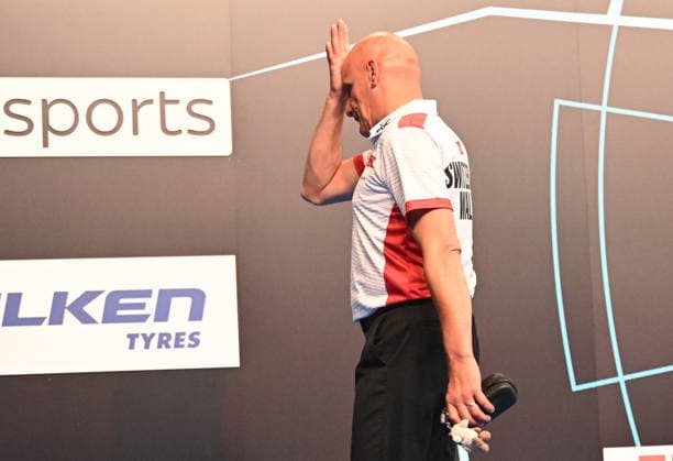 12.06.2026, xhbx, Dart World Cup of Darts 2026, v.l. Marcel Walpen (Schweiz) enttäuscht, enttäuscht schauend, dissapointed (DFL DFB REGULATIONS PROHIBIT ANY USE OF PHOTOGRAPHS as IMAGE SEQUENCES and or QUASI-VIDEO) Frankfurt