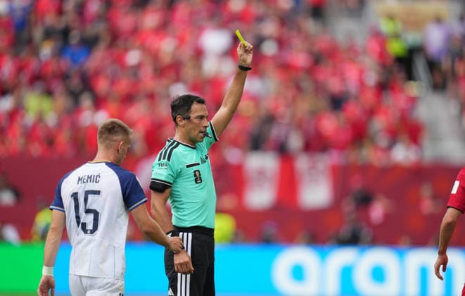 June 12 2026: Facundo Tello gestures during Canada and Bosnia and Herzegovina, FIFA World Cup, WM, Weltmeisterschaft, Fussball 2026, at Toronto Stadium in Toronto, Canada. CSM Toronto Canada - ZUMAc04_ 20260612_zma_c04_057 Copyright: xKimxPricex