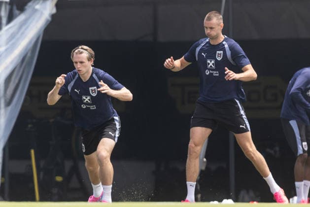 SOCCER - FIFA World Cup, WM, Weltmeisterschaft, Fussball 2026, preview SANTA BARBARA,CALIFORNIA,USA,12.JUN.26 - SOCCER - FIFA World Cup 2026, USA, Mexico, Canada, preview, OEFB, Oesterreichischer Fussball-Bund, training team AUT. Image shows Patrick Wimmer and Sasa Kalajdzic (AUT).  GEPAxpictures xArminxRauthner