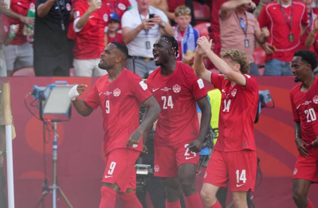 Cyle Larin (Canada) scores and celebrates his teams first goal during Canada and Bosnia and Herzegovina, Group B FIFA World Cup, WM, Weltmeisterschaft, Fussball 2026, Toronto Stadium, Toronto, Canada on June 12, 2026. Thor Wegner DeFodi Images. (Photo by DeFodi Images) - *** Cyle Larin Canada scores and celebrates his teams first goal during Canada and Bosnia and Herzegovina, Group B FIFA World Cup 2026, Toronto Stadium, Toronto, Canada on June 12, 2026 Thor Wegner DeFodi Images Photo by DeFodi Images