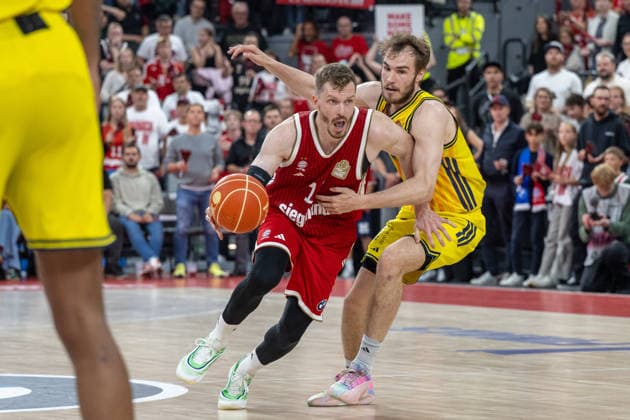 Andreas Obst 13 (FC Bayern Basketball) im Zweikampf, FC Bayern Basketball vs. Alba Berlin, BBL, Finale 1, 12.06.2026 Muenchen Bayern Deutschland