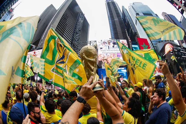 Brazilian Supporters during World Cup in Times Square New York, NY, United States. (Photo by Riquelve Nata SPP)  Copyright: xRiquelvexNata SPPx Sportspressphoto_SPR165575