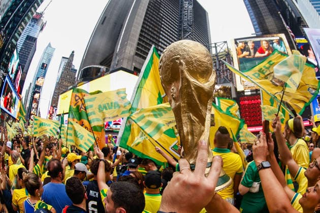 Brazilian Supporters during World Cup in Times Square New York, NY, United States. (Photo by Riquelve Nata SPP)  Copyright: xRiquelvexNata SPPx Sportspressphoto_SPR165597