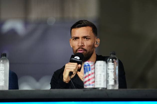 UFC Freedom 250: pre-fight press conference, PK, Pressekonferenz UFC Freedom 250: Pre-Fight Press Conference WASHINGTON, DC - JUNE 12: Mauricio Ruffy speaks to the media during the UFC Freedom 250: Pre-Fight Press Conference at Lincoln Memorial on June 12, 2026, in Washington, USA. (Photo by Louis Grasse PxImages) Washington Lincoln Memorial DC USA Copyright: xLouisxGrassex