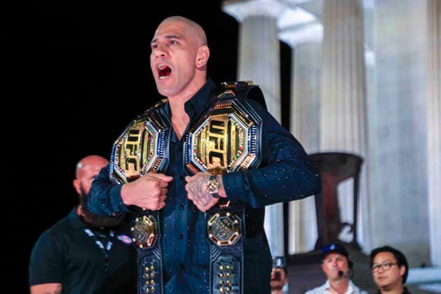 UFC Freedom 250 press conference, PK, Pressekonferenz Former two-time UFC Light Heavyweight Champion and former UFC Middleweight Champion Alex Pereira reacts during the UFC Freedom 250 press conference at the Lincoln Memorial in Washington, DC, USA, 12 June 2026. The UFC Freedom 250 will take place on the South Lawn of the White House on 14 June 2026. WASHINGTON DISTRICT OF COLUMBIA United States  Copyright: xSHAWNxTHEWx xPOOLx