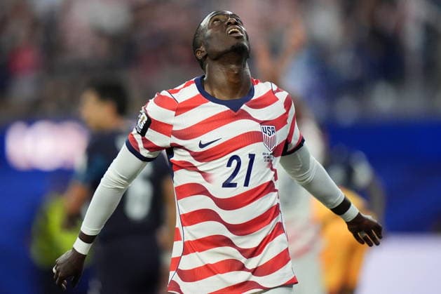 FIFA World Cup, WM, Weltmeisterschaft, Fussball 2026 - Group D - USA vs Paraguay Timothy Weah of USA gestures during the FIFA World Cup 2026 group stage match USA against Paraguay, in Los Angeles, California, USA, 12 June 2026. LOS ANGELES United States  Copyright: xSCOTTxSTRAZZANTEx