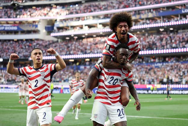 (260613) -- LOS ANGELES, June 13, 2026 -- Folarin Balogun (down R) of the United States celebrates scoring his second goal during the group D match between the United States and Paraguay at the 2026 FIFA World Cup, WM, Weltmeisterschaft, Fussball at Los Angeles Stadium in Los Angeles, the United States, June 12, 2026. ) (SP)U.S.-LOS ANGELES-FOOTBALL-FIFA WORLD CUP-GROUP D-USA VS PRY MaoxSiqian 