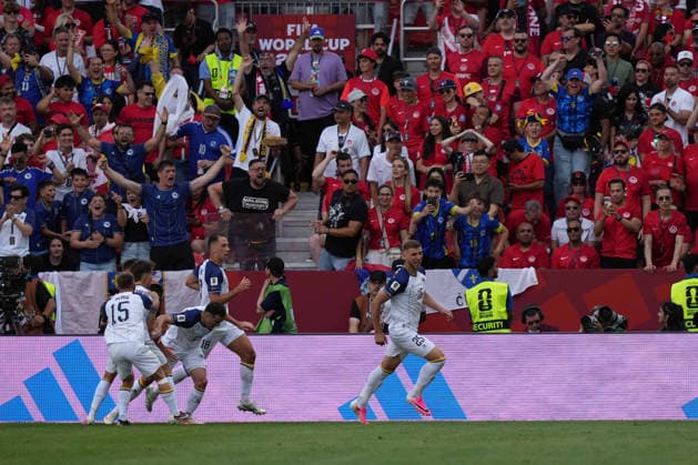 Toronto, Canada - 12 June: Jovo Lukic 25 of Bosnia and Herzegovina celebrates after scoring his team s first goal during the FIFA World Cup, WM, Weltmeisterschaft, Fussball 2026 match between Canada vs Bosnia and Herzegovina at Toronto Stadium on 12 June 2026. Toronto Toronto Stadium Canada Copyright: xOPAxImagesxMohammadxKaramalix