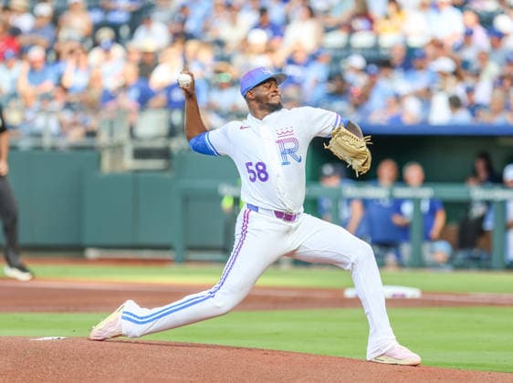 JUNE 12, 2026:Kansas City Royals starting pitcher Luinder Avila (58) throws a pitch against in the 1st inning against the Houston Astros at Kauffman Stadium in Kansas City, MO. CSM Kansas City United States - ZUMAc04_ 20260613_zma_c04_004 Copyright: xRomanxPunox