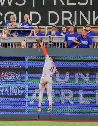 JUNE 12, 2026: Houston Astros outfielder Cam Smith (11) catches a fly ball against the Kansas City Royals at Kauffman Stadium in Kansas City, MO. CSM Kansas City United States - ZUMAc04_ 20260613_zma_c04_075 Copyright: xRomanxPunox