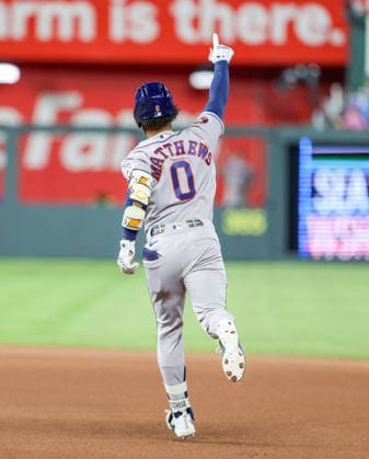 JUNE 12, 2026: Houston Astros infielder Brice Matthews (0) points toward the bullpen after hitting a home run in the 9th inning against the Kansas City Royals at Kauffman Stadium in Kansas City, MO. CSM Kansas City United States - ZUMAc04_ 20260613_zma_c04_077 Copyright: xRomanxPunox