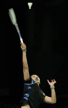 (260613) -- SYDNEY, June 13, 2026 -- Chochuwong Pornpawee hits a return during the women s singles semifinal match between Okuhara Nozomi of Japan and Pornpawee Chochuwong of Thailand at the Australian Badminton Open 2026 in Sydney, Australia, June 13, 2026. ) (SP)AUSTRALIA-SYDNEY-BADMINTON-AUSTRALIAN OPEN-WOMEN S SINGLES GongxBing 