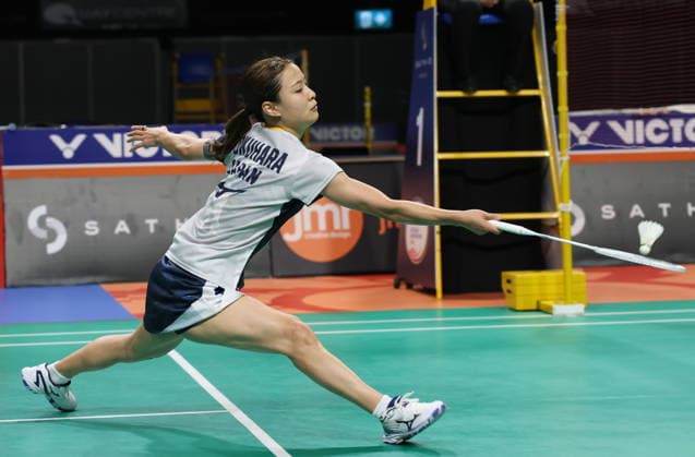 (260613) -- SYDNEY, June 13, 2026 -- Okuhara Nozomi hits a return during the women s singles semifinal match between Okuhara Nozomi of Japan and Pornpawee Chochuwong of Thailand at the Australian Badminton Open 2026 in Sydney, Australia, June 13, 2026. ) (SP)AUSTRALIA-SYDNEY-BADMINTON-AUSTRALIAN OPEN-WOMEN S SINGLES GongxBing 