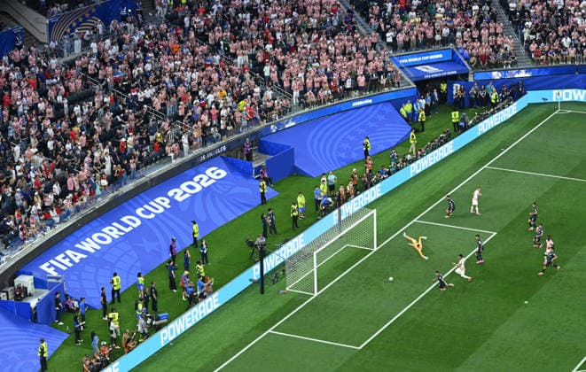 LOS ANGELES, CA - JUNE 12: General view of the FIFA World Cup, WM, Weltmeisterschaft, Fussball 2026 Group D match between USA and Paraguay at SoFi Stadium (Los Angeles Stadium) on June 12, 2026 in Los Angeles, California.  Copyright: xChinaxNewsxServicex 111647950994