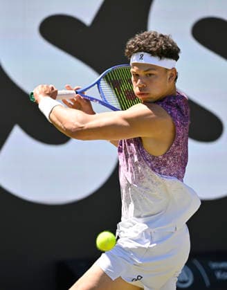 Ben Shelton (USA) Aktion Tennis Herren BOSS Open ATP, Tennis Herren 250 Stuttgart 2026 Weissenhof BOSS Open ATP 250 Stuttgart 2026