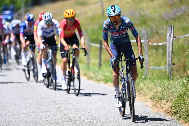Tour Auvergne - Rhone-Alpes 2026 Stage 7 GRAND COLOMBIER, FRANCE - JUNE 13 : Paret-Peintre Valentin (FRA) of Soudal Quick Step during stage 7 of the 78th edition of Tour Auvergne - Rhone-Alpes an UCI World Tour 2.UWT cycling road race stage for Men Elite of 133.6 km with start in La Bridoire and finish in Grand Colombier on June 13, 2026 in Grand Colombier, France, 13 06 2026 ( Motordriver Guy De Vuyst - Grand Colombier France  Copyright: xVincentxKalutx