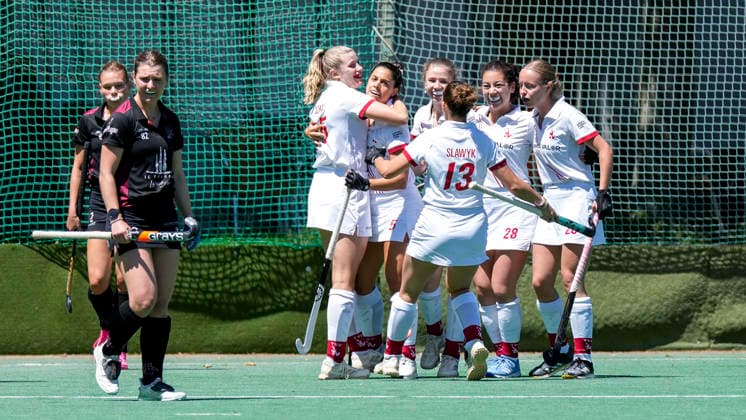 Spielerinnen vom TSV Mannheim Hockey, jubeln über das Tor zum 1:0, Jubel, Torjubel, Torerfolg, celebrate the goal, goal, celebration, jubelt ueber das Tor, Freuen, Freude, freut sich, optimistisch, positiv, Spielszene, Highlight, Action, Aktion, 13.06.2026, Mannheim (Deutschland), Hockey, 2. Bundesliga, Gruppe Süd, Damen, TSV Mannheim - HC Ludwigsburg