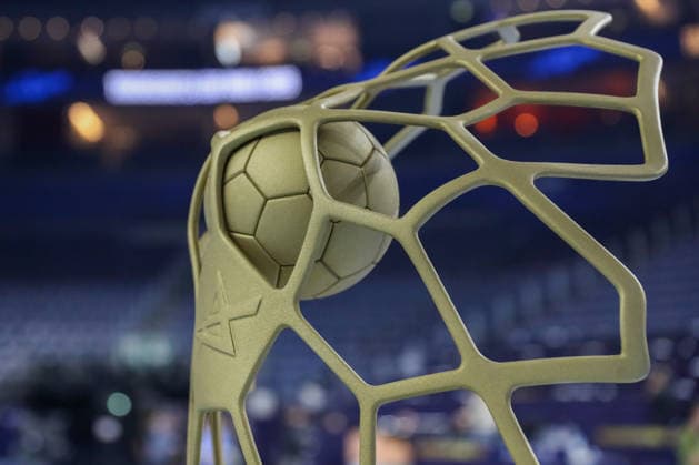 13.06.2026, xgox, Handball - EHF Champions League Halbfinale SC Magdeburg - Füchse Berlin v.l. Symbolbild, Symbolfoto, Pokal, Trophäe, Cup Köln