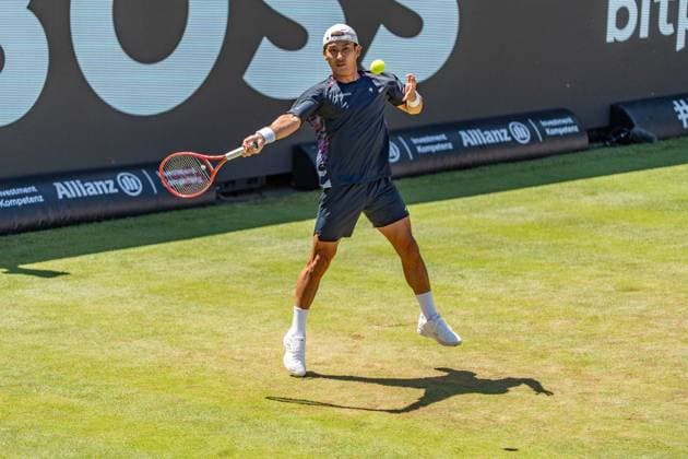 Tennis, Boss Open 2026, Stuttgart, TC Weissenhof, Centre Court, Sh? Shimabukuro (JPN) BOSS OPEN STUTTGART 2026 in Stuttgart