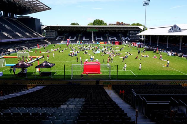 Fulham FC Picnic on the Pitch 2026. Fulham FC Picnic on the Pitch, Day One, Football, Craven Cottage, London - 13 Jun 2026London Craven Cottage United Kingdom  Copyright: xJamesxMarsh Shutterstockx 16924169ag