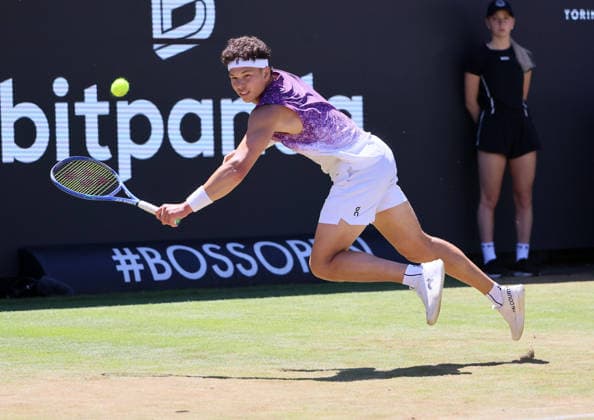13.06.2026, Boss Open 2026, ATP, Tennis Herren Tour 250 Stuttgart, TTC Weissenhof, Tennis, im Bild: Ben Shelton (USA) gewinnt vs Sho Shimabukuro (JPN)