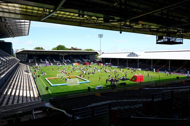 Fulham FC Picnic on the Pitch 2026. Fulham FC Picnic on the Pitch, Day One, Football, Craven Cottage, London - 13 Jun 2026London Craven Cottage United Kingdom  Copyright: xJamesxMarsh Shutterstockx 16924169ar
