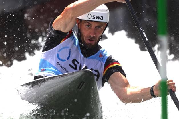Sideris TASIADIS (GER, KSA Augsburg) im Einerkanadier. Kanuslalom, Kanu Einer (C1). Kanuslalom Weltcup 2026, am 13.06.2026 in Augsburg, O L Y M P I A E I S K A N A L, Deutschland. Quelle Copyright Credit : Oryk HAIST