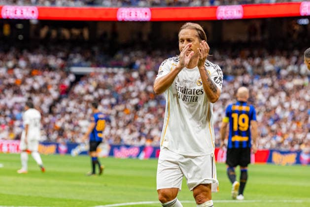 ESP: Corazon Classic Match 2026 Real Madrid Leyendasv Inter Legends Michel Salgado of Real Madrid during Corazon Classic Match 2026 between Real Madrid Leyendas v Inter Legends played at Santiago Bernabeu Stadium, Madrid on June 13, 2026 in Spain; Madrid Spain Futbol