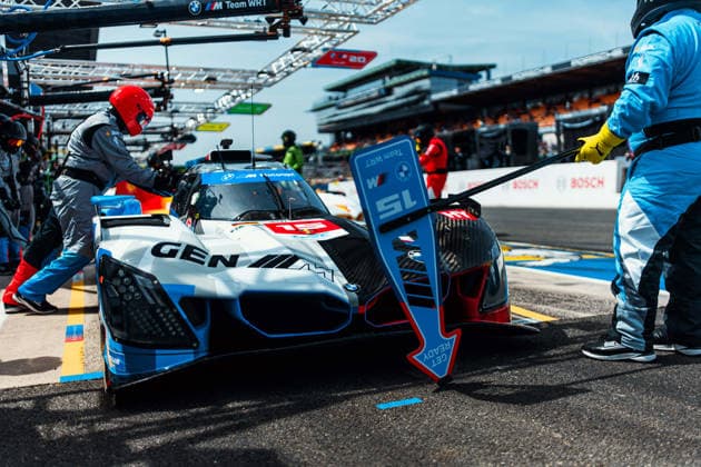 24 HEURES DU MANS 2026 - RACE - SATURDAY 15 MAGNUSSEN Kevin (dnk), MARCIELLO Raffaele (swi), VANTHOOR Dries (bel), BMW M Team WRT, BMW M Hybrid V8 15, Hypercar, action during the 24 Hours of Le Mans 2026, 3rd round of the 2026 FIA World Endurance Championship, on June 13, 2026 on the Circuit des 24 Heures du Mans in Le Mans, France -  Copyright: xAndreaxLorenzinax