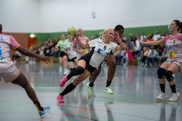 U20 Frauen-Nationalmannschaft Deutschland (GER) vs. U20 Frauen-Nationalmannschaft Spanien (SPA), Handball, Vier-Nationenturnier, 13.6.2026, Saision 2025 2026, Hannover Ruslana Litvinov (Deutschland U20 Frauen, 08, spielt bei Buxtehuder SV) im Torwurf Hannover Sporthalle IGS Badenstedt Deutschland