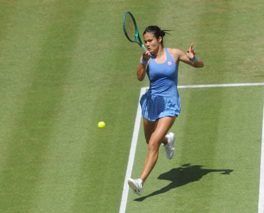 Tennis - HSBC Queen™s Club Championships - Women™s WTA, Tennis Damen 500 Tournament - Queen™s Club, London - Saturday 13th June 2026 Women™s singles third Round; Kamilla Rakhimova (UZB) v Emma Raducanu (GBR) Emma Raducanu - COLORSPORT ANDREW COWIE 
