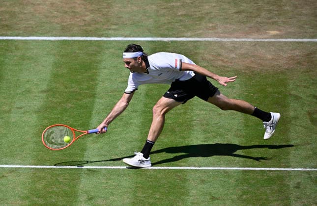Taylor Fritz (USA) Aktion Tennis Herren BOSS Open ATP, Tennis Herren 250 Stuttgart 2026 Weissenhof BOSS Open ATP 250 Stuttgart 2026