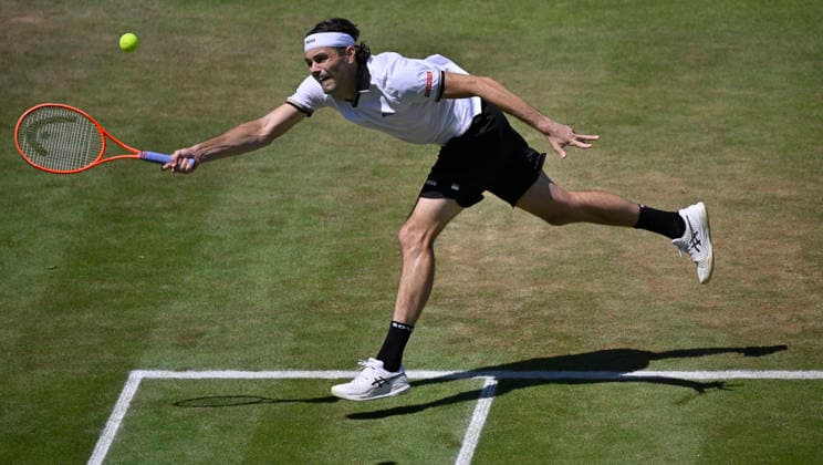 Taylor Fritz (USA) Aktion Tennis Herren BOSS Open ATP, Tennis Herren 250 Stuttgart 2026 Weissenhof BOSS Open ATP 250 Stuttgart 2026