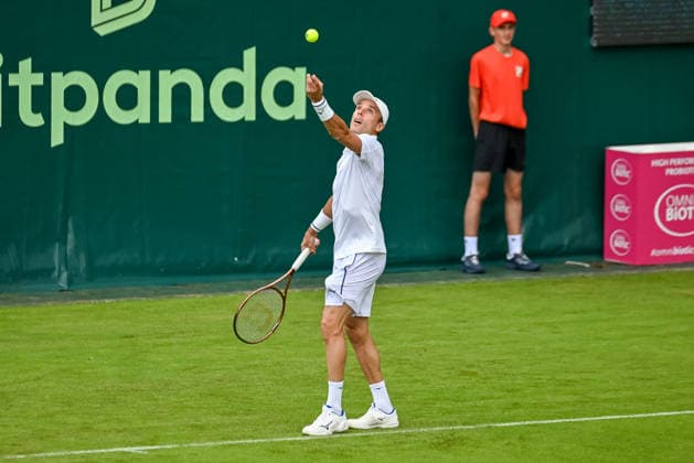 Roberto Bautista Agut (Spanien) beim Aufschlag TERRA WORTMANN Open 2026, Tennis, ATP, Tennis Herren 500, Turnier, Qualifikation, 13.06.2026, TERRA WORTMANN Open 2026, Tennis, ATP 500, Turnier, Qualifikation, 13.06.2026 Halle