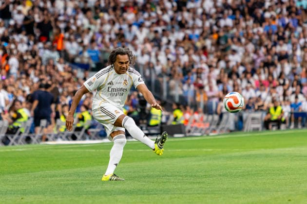 ESP: Corazon Classic Match 2026 Real Madrid Leyendasv Inter Legends Christian Karembeu of Real Madrid during Corazon Classic Match 2026 between Real Madrid Leyendas v Inter Legends played at Santiago Bernabeu Stadium, Madrid on June 13, 2026 in Spain; Madrid Spain Futbol