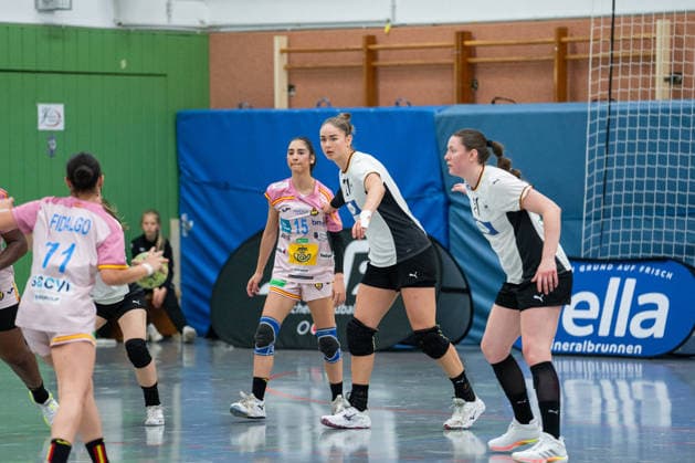 U20 Frauen-Nationalmannschaft Deutschland (GER) vs. U20 Frauen-Nationalmannschaft Spanien (SPA), Handball, Vier-Nationenturnier, 13.6.2026, Saision 2025 2026, Hannover Marlene Tucholke (Deutschland U20 Frauen, 20, spielt bei HC Leipzig) in der Verteidigung Hannover Sporthalle IGS Badenstedt Deutschland
