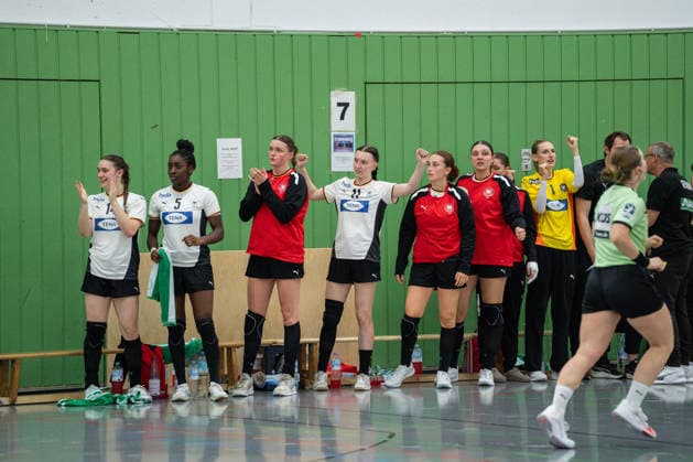 U20 Frauen-Nationalmannschaft Deutschland (GER) vs. U20 Frauen-Nationalmannschaft Spanien (SPA), Handball, Vier-Nationenturnier, 13.6.2026, Saision 2025 2026, Hannover Die U20 Frauen-Nationalmannschaft Deutschland (GER) jubelt nach einem Tor Hannover Sporthalle IGS Badenstedt Deutschland