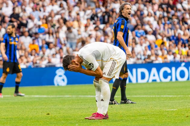 ESP: Corazon Classic Match 2026 Real Madrid Leyendasv Inter Legends during Corazon Classic Match 2026 between Real Madrid Leyendas v Inter Legends played at Santiago Bernabeu Stadium, Madrid on June 13, 2026 in Spain; Madrid Spain Futbol